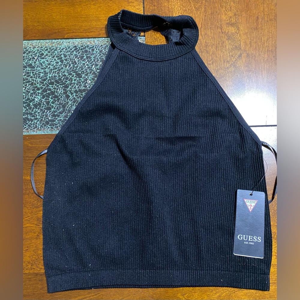 Women’s Guess top